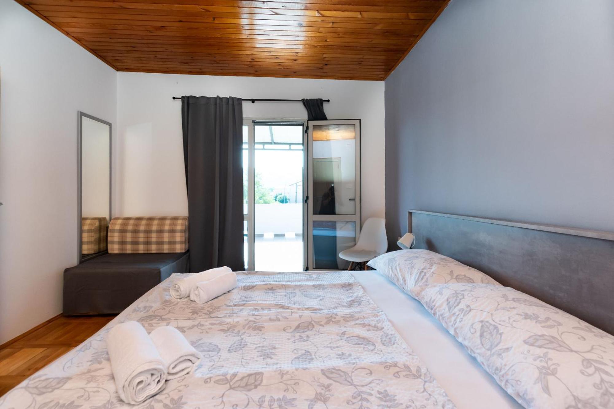 Apartments Anica F Lopar Exterior photo